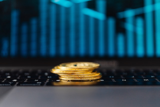Is Gold Better Than Stocks Pioneer Strikes